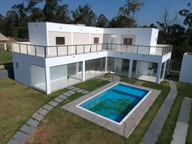 Fazenda / Sítio / Chácara com 4 Quartos à venda, 1000m² no , Mairinque