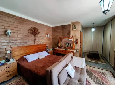 Casa de Condomínio com 5 Quartos à venda, 453m² no Região dos Lagos, Brasília