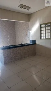 Casa com 3 Quartos para alugar, 250m² no Setor Monte Sinai, Trindade