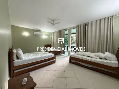 Casa com 3 Quartos para venda ou aluguel, 215m² no Jardim Machado, Cabo Frio