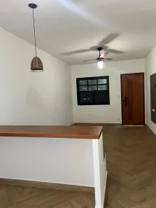 Casa de Condomínio com 2 Quartos para alugar, 70m² no Peró, Cabo Frio