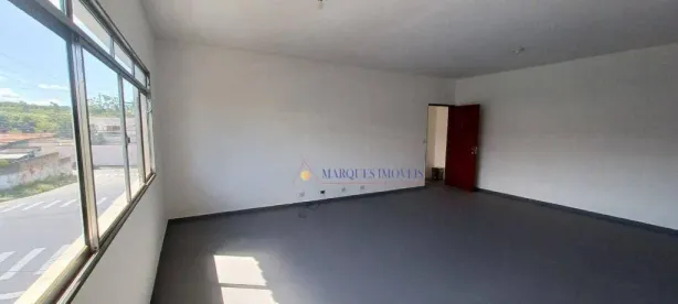 Apartamento com 3 Quartos para alugar, 110m² no Santo Antônio, Louveira