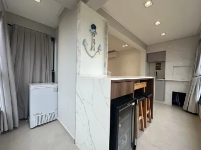 Apartamento com 2 Quartos para alugar, 90m² no Itacolomi, Balneário Piçarras