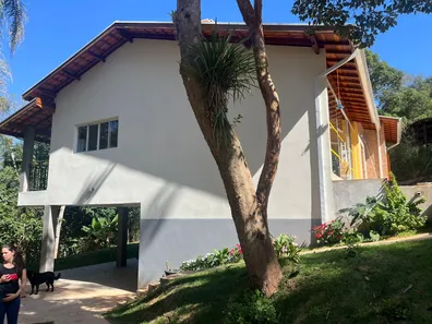 Fazenda / Sítio / Chácara com 3 Quartos à venda, 251m² no Ibiúna, Ibiúna