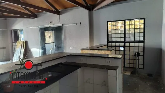 Loja / Salão / Ponto Comercial para alugar, 194m² no Centro, Boituva