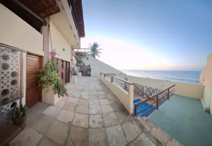 Sobrado com 3 Quartos para venda ou aluguel, 210m² no Pacheco, Caucaia