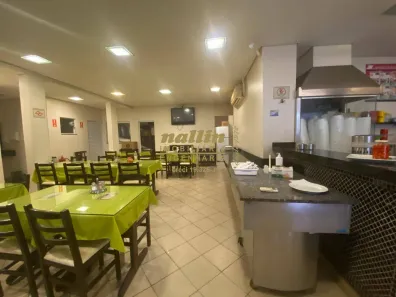 Loja / Salão / Ponto Comercial para venda ou aluguel, 204m² no Centro, Itatiba