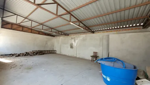 Galpão / Depósito / Armazém com 1 Quarto à venda, 260m² no Juscelino Kubitschek, Santa Maria