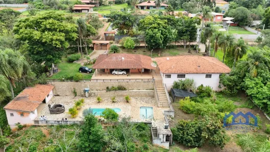 Fazenda / Sítio / Chácara com 3 Quartos à venda, 3200m² no Zona Rural, Mairinque