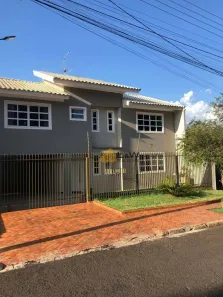 Sobrado com 3 Quartos à venda, 276m² no Ipê, Foz do Iguaçu