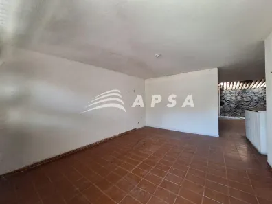 Prédio Inteiro com 3 Quartos para alugar, 254m² no Cidade dos Funcionários, Fortaleza