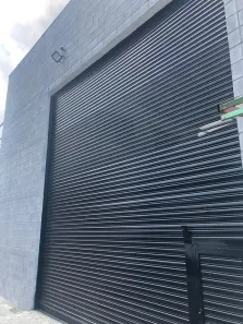 Galpão / Depósito / Armazém para alugar, 300m² no Vila Varela, Poá