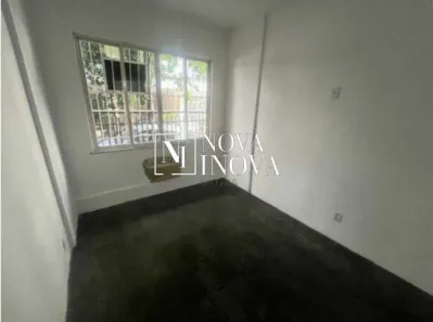 Kitnet com 1 Quarto à venda, 38m² no Copacabana, Rio de Janeiro