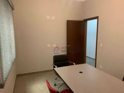 Casa Comercial para alugar, 107m² no Vila Assunção, Santo André