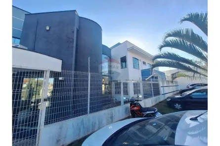 Prédio Inteiro com 10 Quartos para alugar, 277m² no Jardim Itapuã, Valinhos