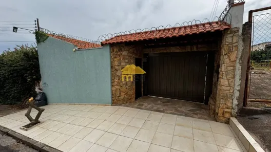 Casa com 3 Quartos para alugar, 244m² no Cidade Universitária, Presidente Prudente