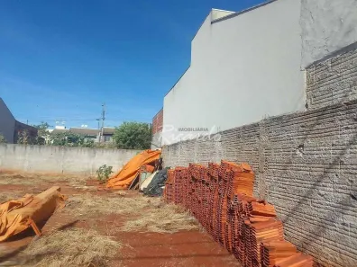 Terreno / Lote / Condomínio à venda, 252m² no Jardim San Raphael V, Arapongas