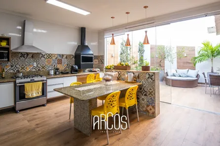Casa de Condomínio com 5 Quartos à venda, 225m² no Aruana, Aracaju