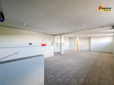 Loja / Salão / Ponto Comercial à venda, 70m² no Jardim Candelária, Divinópolis
