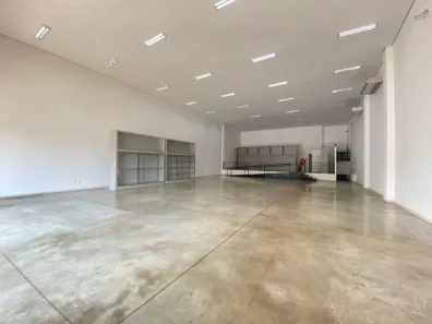 Prédio Inteiro para alugar, 750m² no Jardim Nova Yorque, Araçatuba
