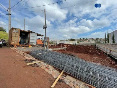 Casa com 2 Quartos à venda, 72m² no Setor 5, Ibiporã