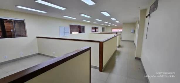 Galpão / Depósito / Armazém para venda ou aluguel, 2200m² no Santa Maria, Brasília