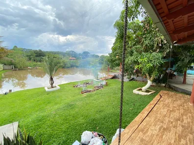 Fazenda / Sítio / Chácara com 4 Quartos à venda, 500m² no , Nerópolis