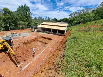 Terreno / Lote / Condomínio com 1 Quarto à venda, 4255m² no Itaquaciara, Itapecerica da Serra