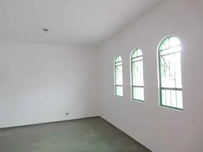 Casa com 3 Quartos para alugar, 252m² no Jardim Everest, Presidente Prudente
