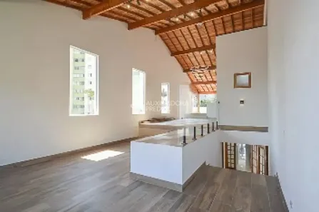 Casa com 3 Quartos para alugar, 373m² no Parque Terra Nova, São Bernardo do Campo