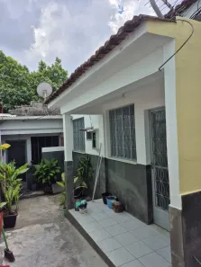 Casa com 1 Quarto para alugar, 35m² no Centro, Nilópolis