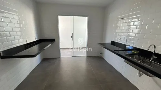 Casa de Condomínio com 3 Quartos para alugar, 145m² no Itaipu, Niterói