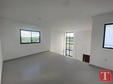 Casa de Condomínio com 3 Quartos para alugar, 257m² no , Massaranduba