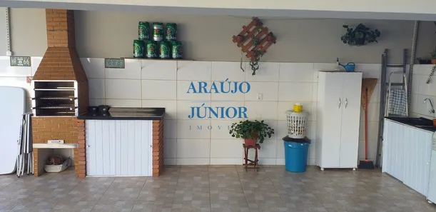 Sobrado com 3 Quartos à venda, 168m² no Jardim Conceição, Santa Bárbara D'Oeste