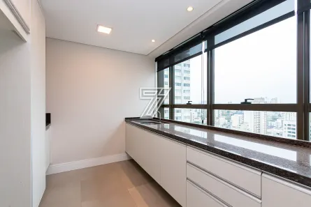 Andar / Laje corporativa à venda, 202m² no Centro, Curitiba