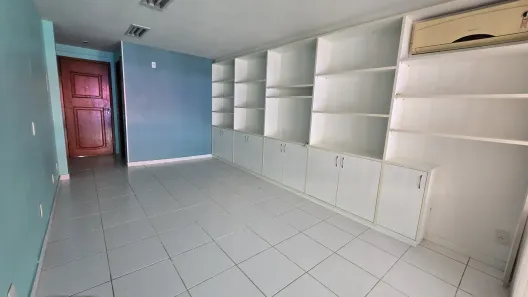 Conjunto Comercial / Sala à venda, 22m² no Asa Norte, Brasília