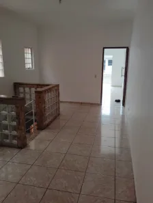 Sobrado com 3 Quartos para alugar, 205m² no Jardim Nilza Miranda, Mauá