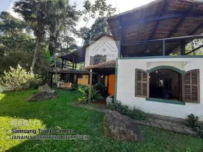 Casa de Condomínio com 3 Quartos à venda, 180m² no Centro, Guapimirim