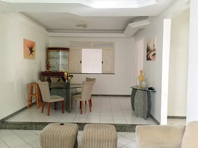 Casa com 4 Quartos para alugar, 281m² no Atalaia, Aracaju