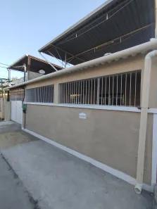 Casa com 3 Quartos para alugar, 120m² no Vila Emil, Mesquita