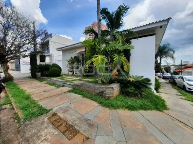 Prédio Inteiro para alugar, 183m² no Centro, São Carlos