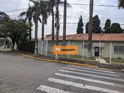 Casa Comercial com 3 Quartos para alugar, 600m² no Vila Romanópolis, Ferraz de Vasconcelos