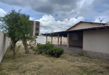 Casa com 3 Quartos à venda, 180m² no Setor Habitacional Vicente Pires - Trecho 3, Brasília