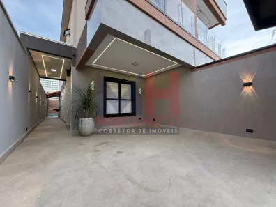 Sobrado com 3 Quartos à venda, 138m² no Maracanã, Praia Grande
