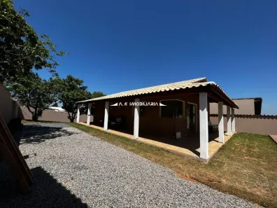 Fazenda / Sítio / Chácara com 3 Quartos à venda, 130m² no , Mairinque