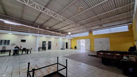 Galpão / Depósito / Armazém com 8 Quartos à venda, 960m² no Jardim São Cristóvão, São Luís