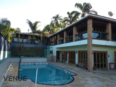 Fazenda / Sítio / Chácara com 3 Quartos à venda, 550m² no Água Branca, Igaratá