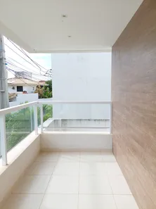 Sobrado com 4 Quartos à venda, 260m² no Buraquinho, Lauro de Freitas