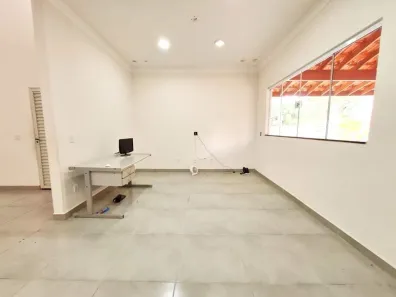Fazenda / Sítio / Chácara com 3 Quartos para alugar, 250m² no Jardim do Lago, Limeira