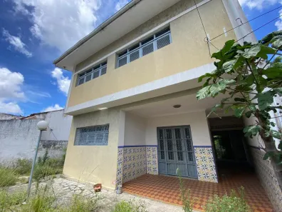 Casa com 4 Quartos para venda ou aluguel, 191m² no Jaguaribe, João Pessoa